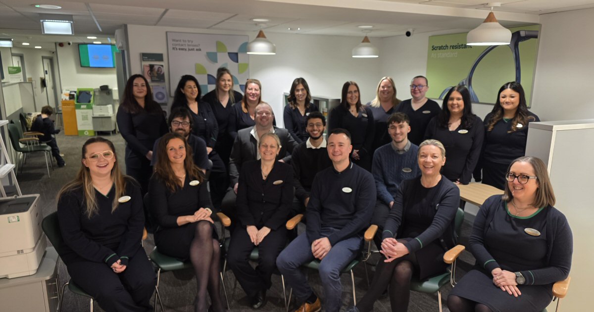 Opticians celebrates two decades in Belper