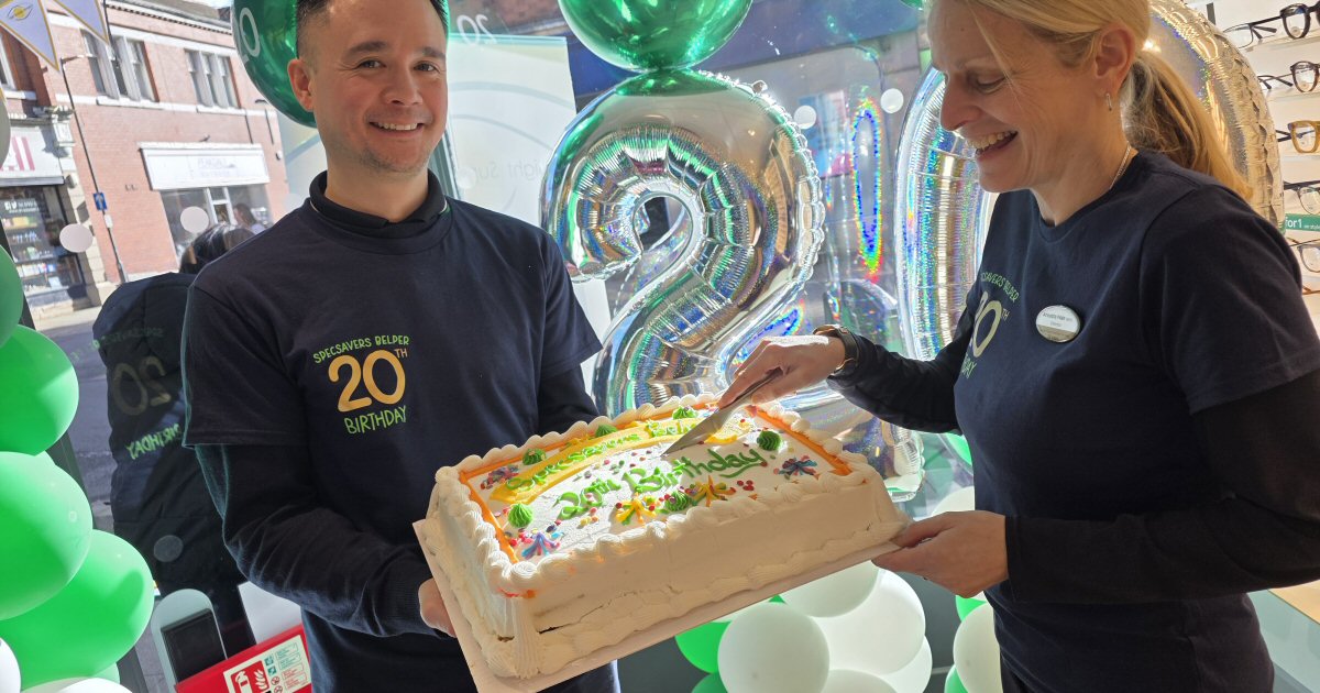 Opticians celebrates 20 years in Belper